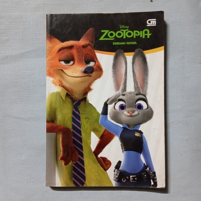 Novel Disney Zootopia