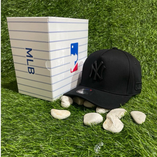 NY Black On Black Logo Besi Topi Premium Full Tag MLB
