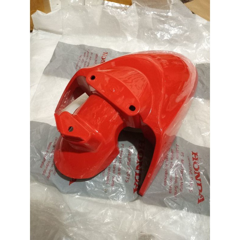 spakbor depan scoopy merah ferari 2021-2025 PNP SPACY,ALL SCOOPY