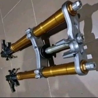 Usd shock depan upside down Kawasaki ZX6 ZX6R ZX 600 R