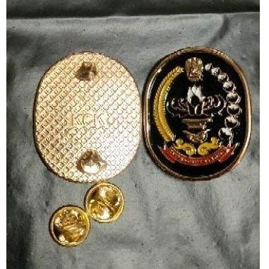 lencana timbul Persit sesuai mupus