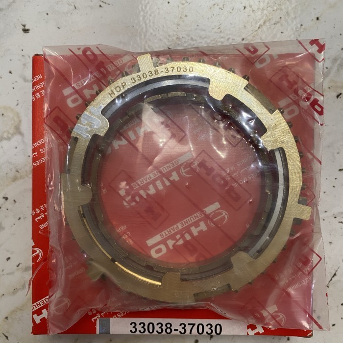 SPAREPART ring synchronizer hino ht130/dutro (33038-37030) & (33037-37050) - 33038-37030