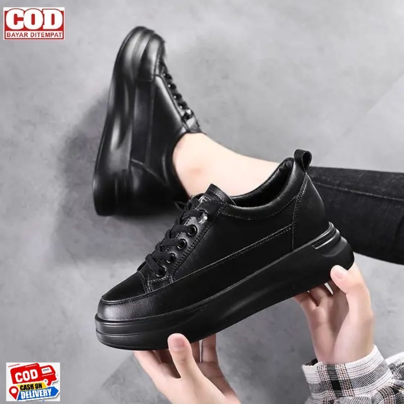 Sepatu Sekolah Wanita Hitam Polos Sepatu Sneaker Wanita Import Korean Fashion