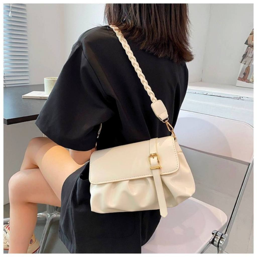 WOOMII Tas Fashion Wanita UnderArm Bag 8160 - Slingbag Selempang