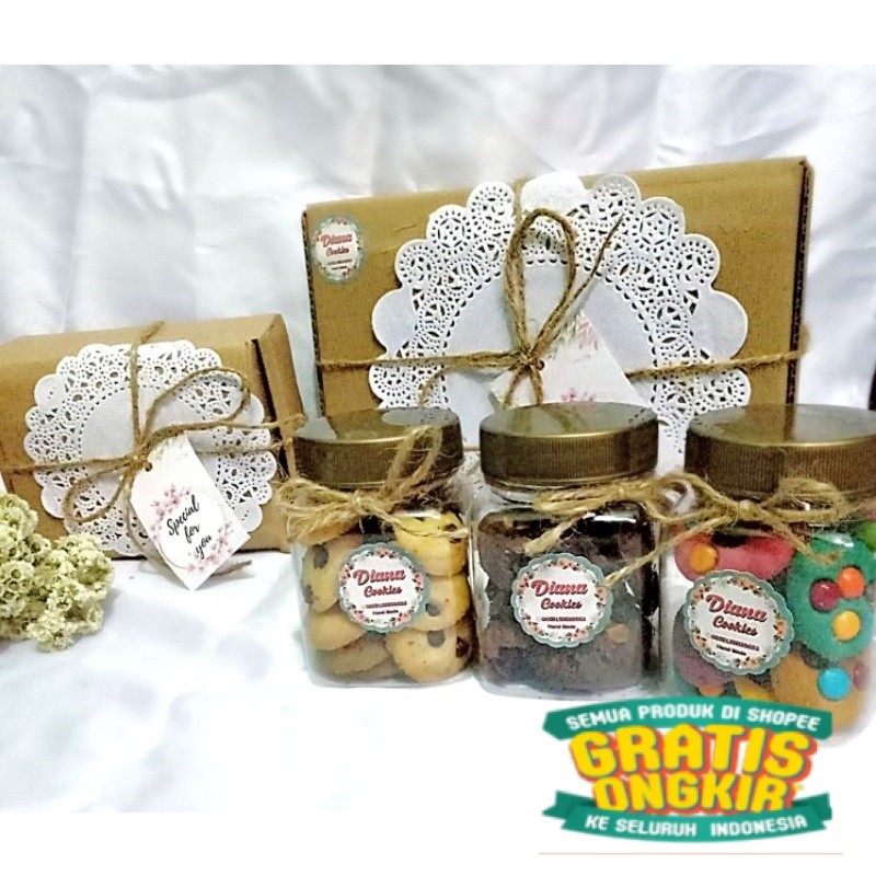 

hampers cookies mini tema idul fitri kemasan toples 200ml/ New kado