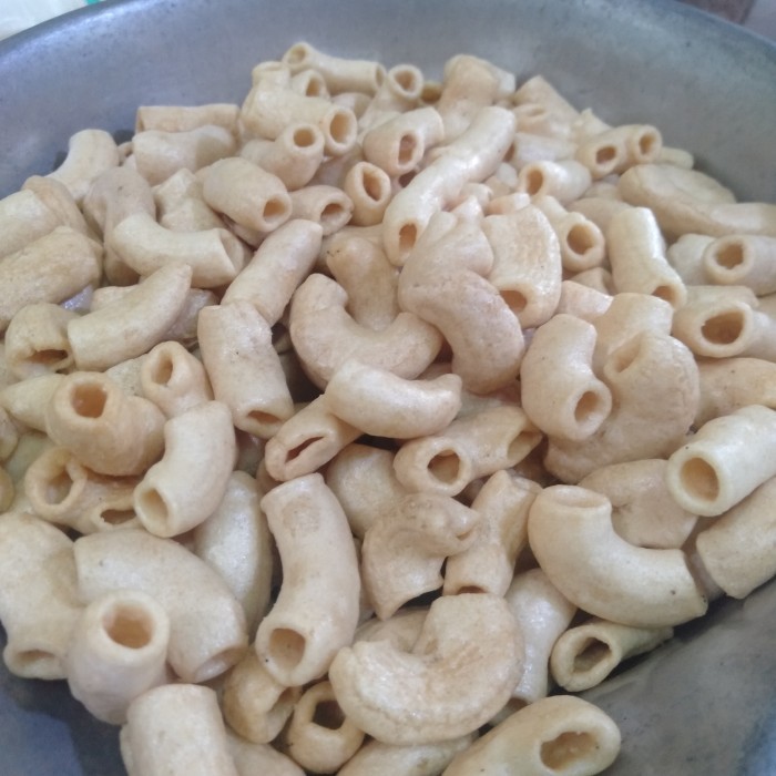

cemilan kiloan makaroni makroni 250 gr
