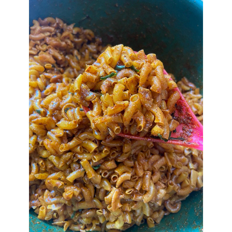 

Makroni cikruh daun jeruk pedas kering 200gr - Rasa Original- pedas gurih - extra pedas