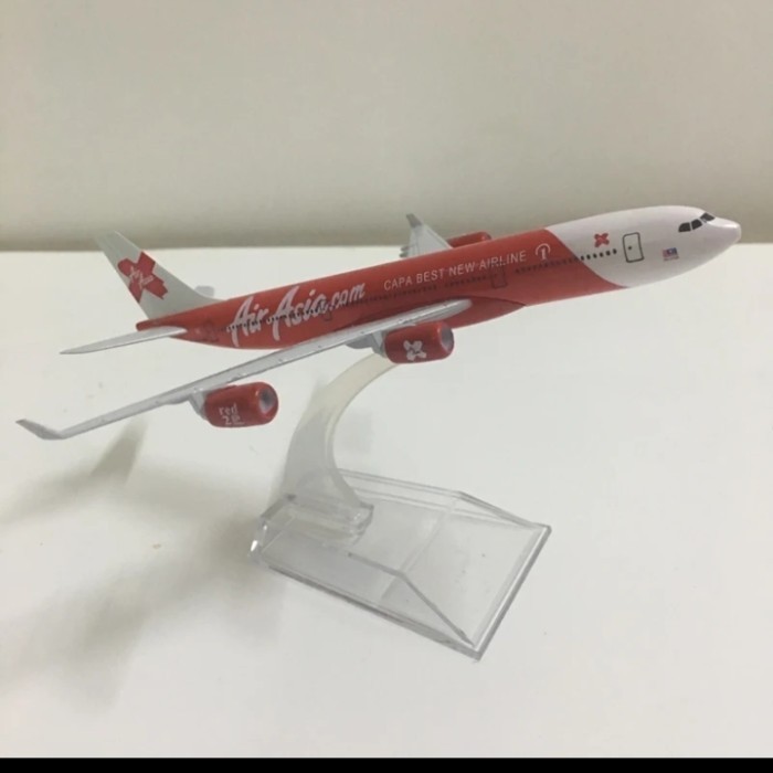 Ready miniatur Diecast pesawat AirAsia a340 16 centi tidak ada roda