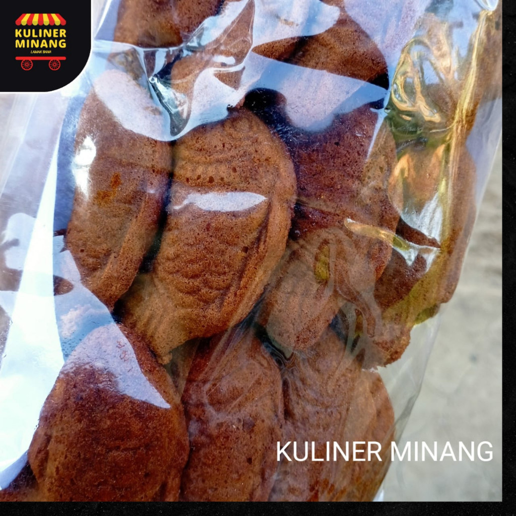 

Kuliner Minang Kue Bolu Bunga Ikan Saka Gula Aren urang awak Minang Gurih Renyah Enak Oleh Oleh Cemilan Makanan Khas Padang Jajanan Snack