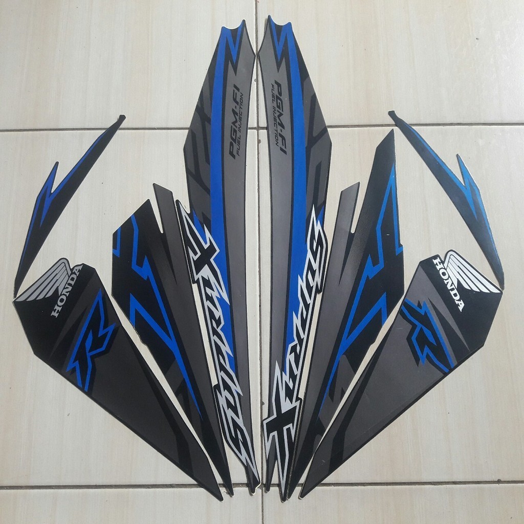 sticker striping motor supra x 125 fi 2018 biru