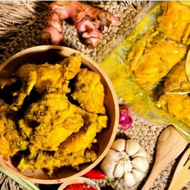 

Queen Market Special Ayam Ungkap Lengkuas 1 ekor