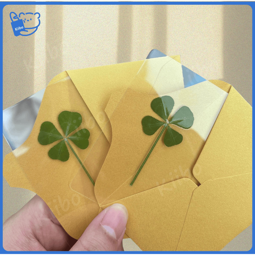 

Lucky Four-Leaf Clover Melalui Kartu Wishes Good Luck Hadiah Penyembuhan untuk Teman Kartu Transparan