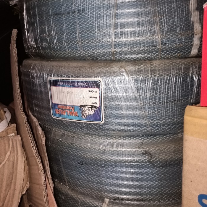 AMB Selang benang 3/8" walrus