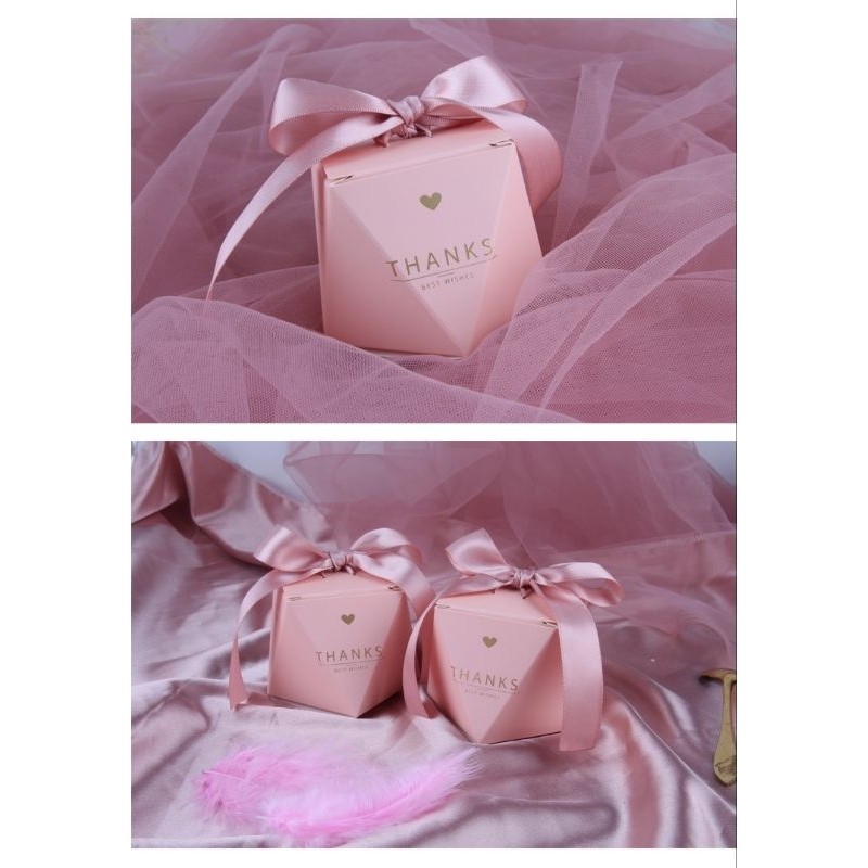 

LUCKY BOX DIAMOND KOTAK DIAMON WEDDING CANDY BOXES PITA