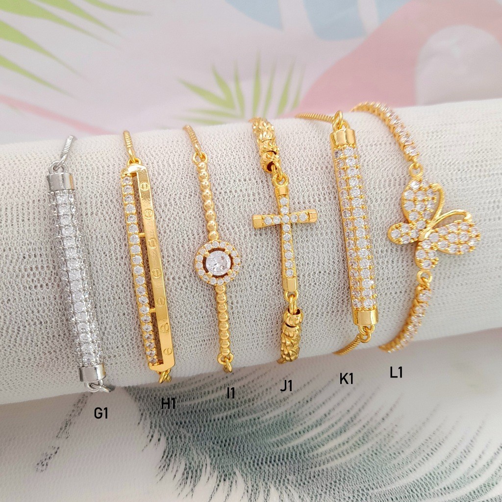 Perhiasan Gelang Serut Wanita Xuping Lapis Emas Batu Putih Bola Ukir Elegan - WIBB501