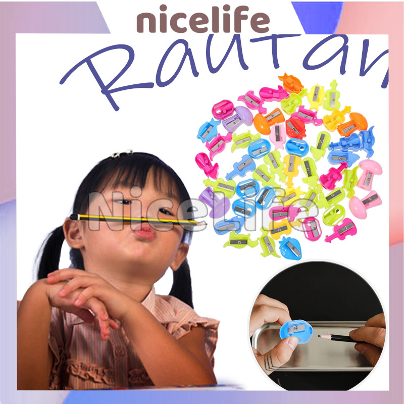 

Serutan Toples / Rautan Pensil / Sharpener / Rautan Pensil Toples Motif Karakter Lucu / Rautan Anak Sekolah