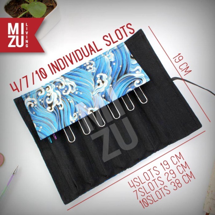 

✨LARIS✨ -MIZU HIKIZURI Gold Pen Kimono Roll Up Pencil Case Tempat Pen Gulung - 4 SLOTS, BLUE DRAGON