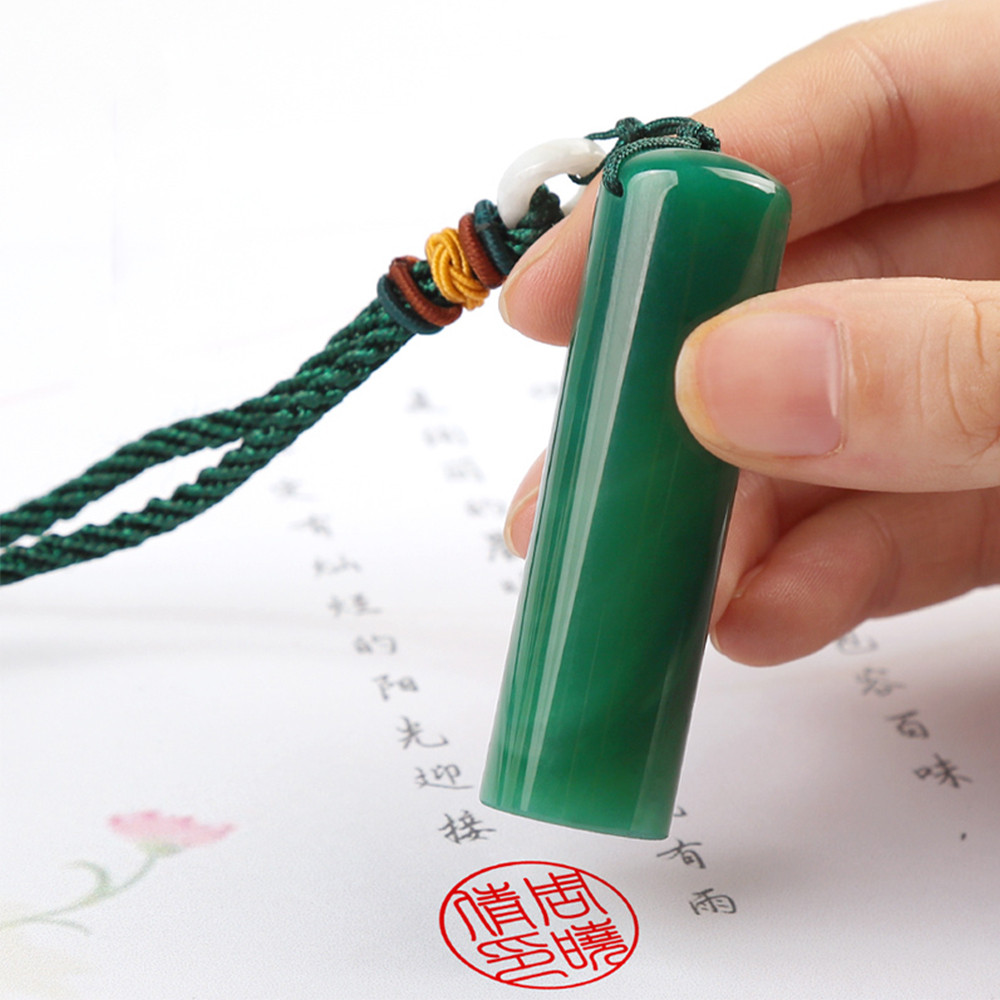 

Chinese Style Green Red Natural Stone Personal Name Stamp Custom English Chinese Name Seal Stamp For Kid Student Teacher Painter