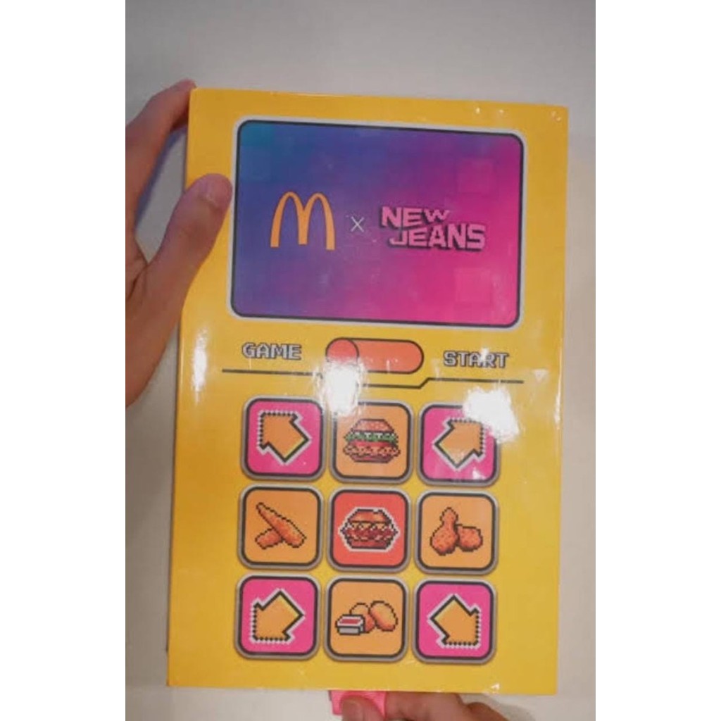 Mcd x NewJeans Special Kit