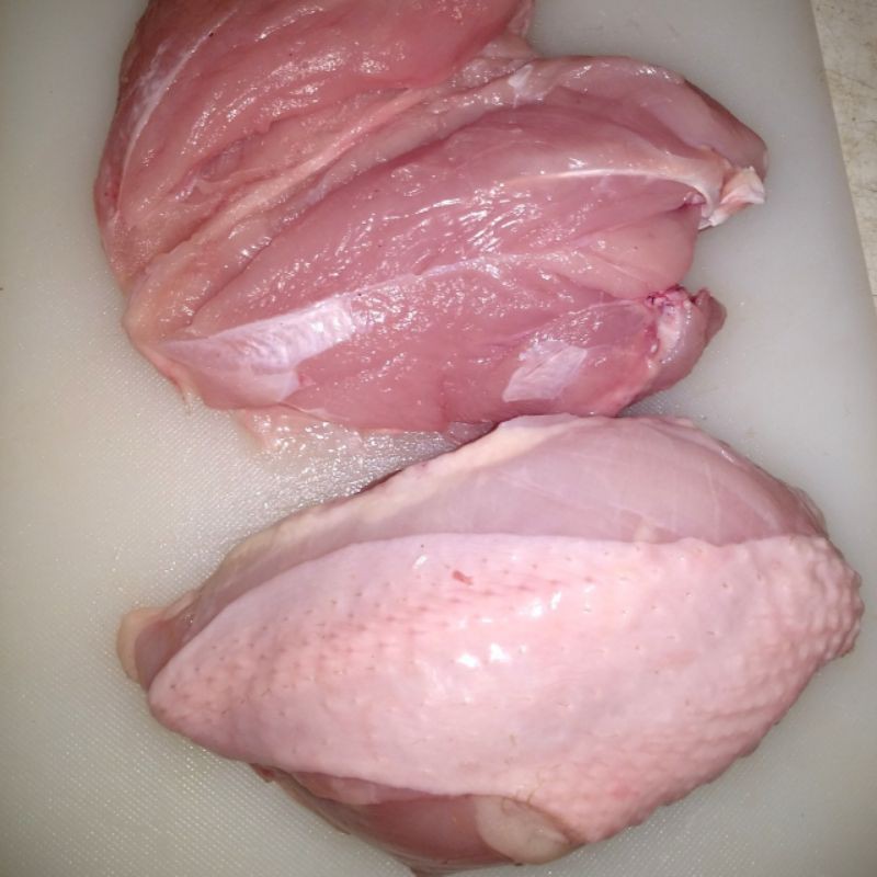 

BONELESS DADA KULIT [ORDER 1-Kg], jakarta barat