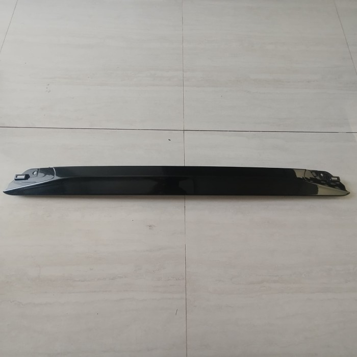 Trunklid bagasi blakang Avanza Veloz 2016 - 2018 Original Baru