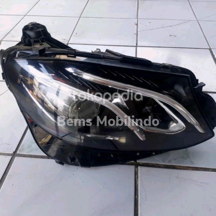 Headlamp Mercedes Benz W213 RH