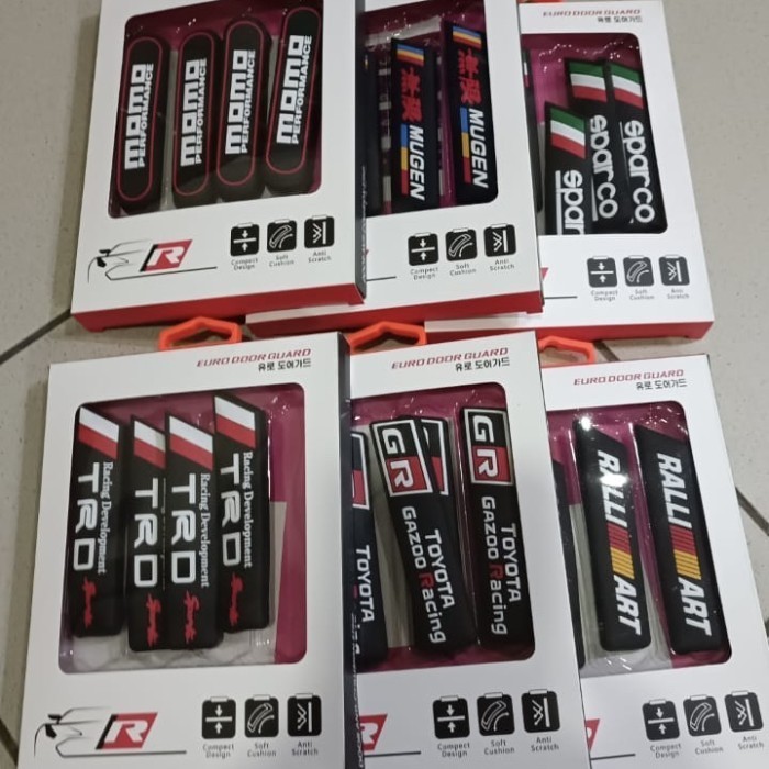 Door Guard Pelindung Pintu Mobil Logo Tulisan Berbagai Macam 1 Set 4pc - Sparco