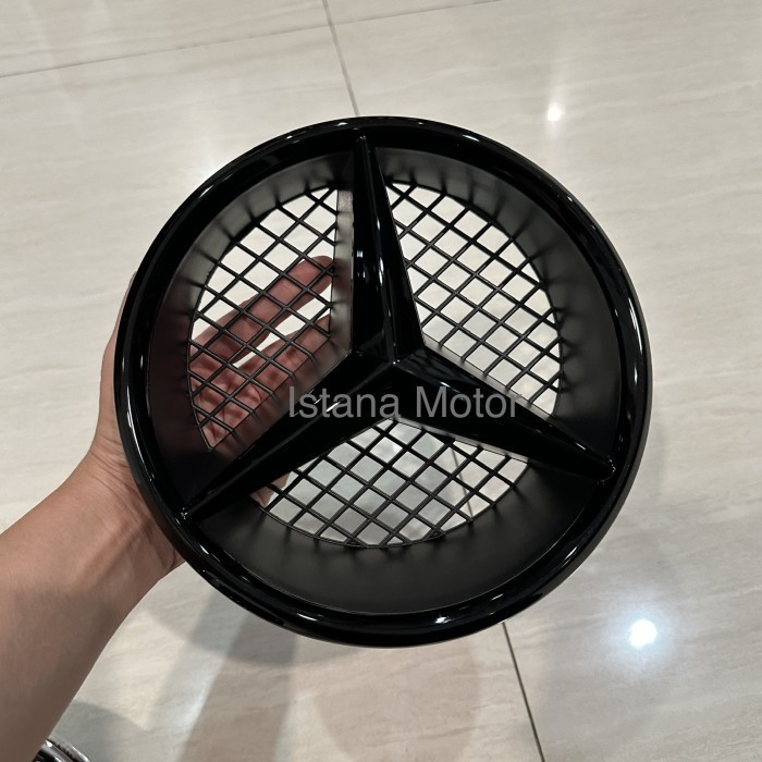 Logo grill Mercedes W204 - Hitam
