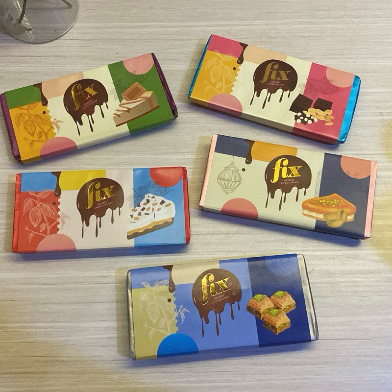 

[READY STOCK] Fix Dessert Chocolate Chocolatier Dubai - Can’t Get Knafeh of It Midnight Edition bisa cod