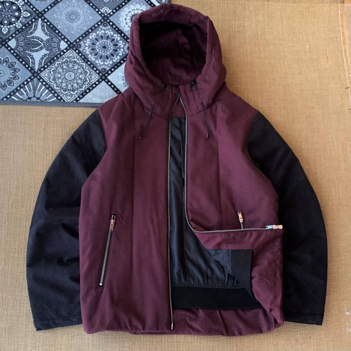 jaket Shop Tk size L (seperti baru) 100% original 020425