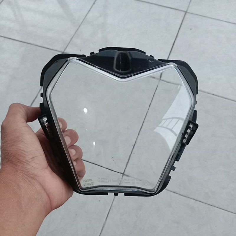 Mika lampu depan klx 230 tahun 2023