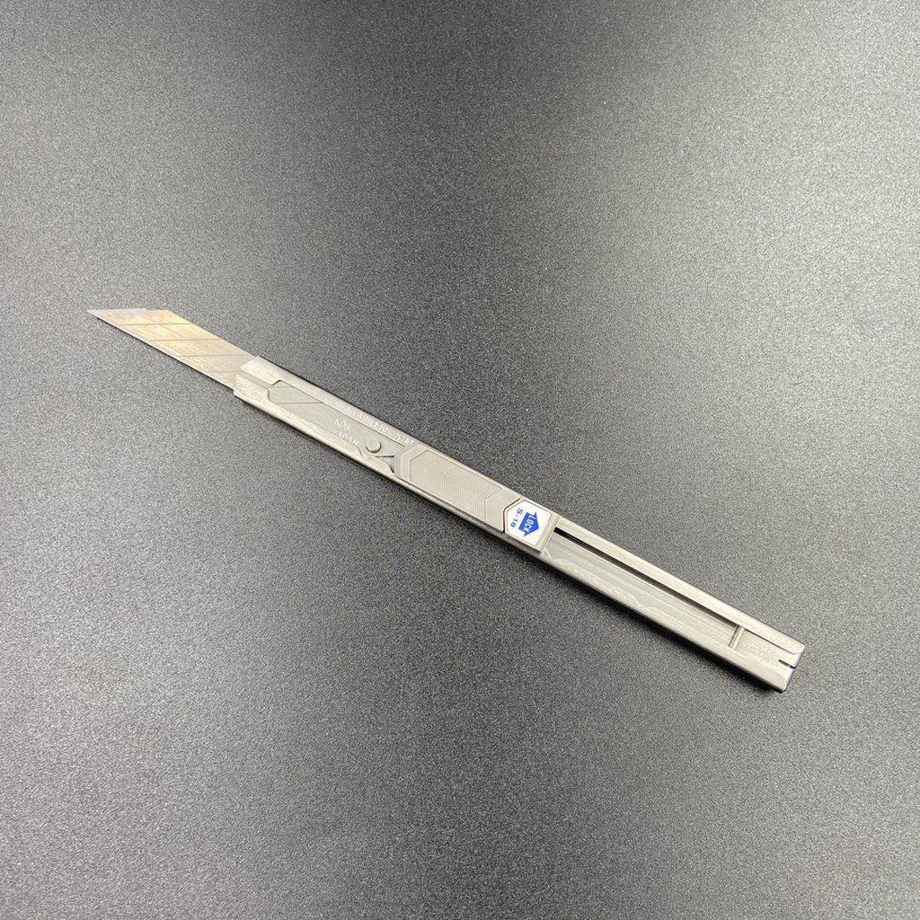 

KDS S-18 Fine Workmanship Cutter Graphic Arts Stainlesssteel Cutter Knife 30 Degree Paper and office Knife DIY Art Cutter