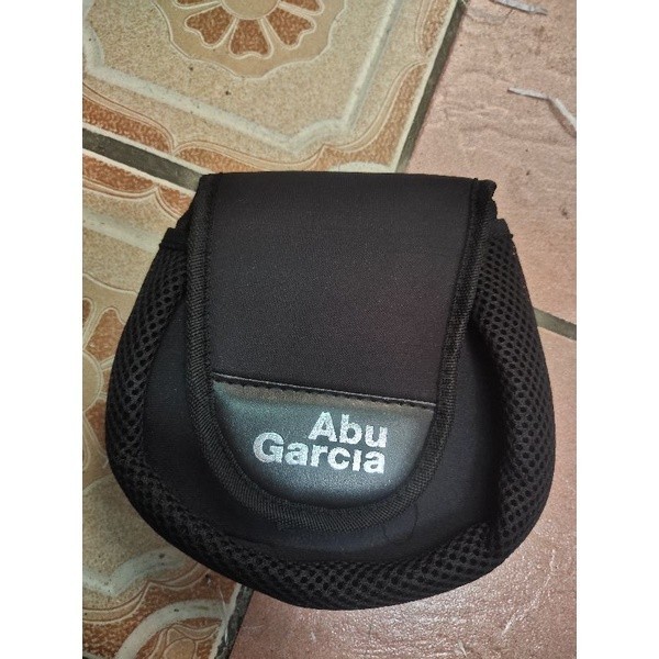 Tas reel pancing sarung reel bag besar muat 3000 sampai 12000