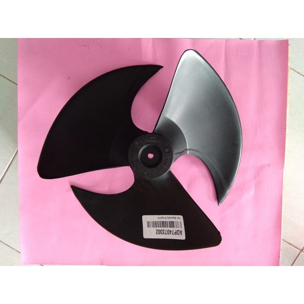 DAUN KIPAS MOTOR BLOWER OUTDOOR AC LG ORIGINAL KODE PART ADP 7407 3302
