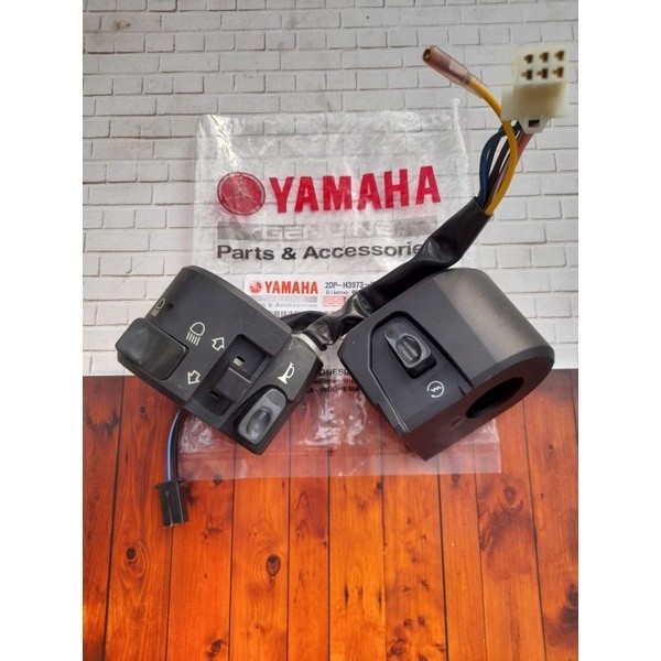 PAKET HOLDER SAKLAR KIRI KANAN NMAX OLD NEW 2020 2DP (SEPASANG)