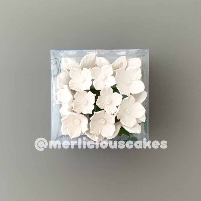 

New Arrival Hydrangea White Bunga Gumpaste Flower Cake Kue Topper