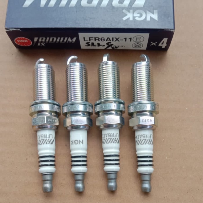 busi iridium mobil Toyota Innova merk NGK baru LFR6AIX-11 per set 4pcs