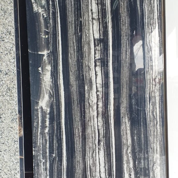 granit Garuda 60x120 salur hitam