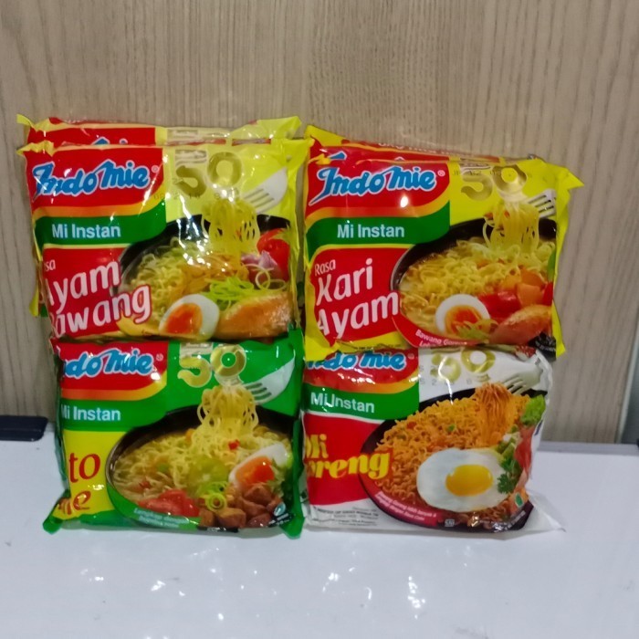

Indomie Mix 4 macam bawang/soto/kari & goreng 1 dus & 1/2 dus - 1/2dus mix 4x5 / ( Bisa Request )
