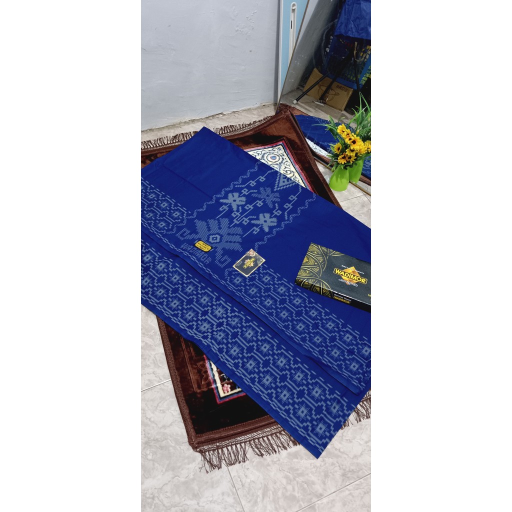 Sarung Wadimor Bali Original - Sarung Pria Dewasa Motif Khas Bali untuk Shalat & Kondangan