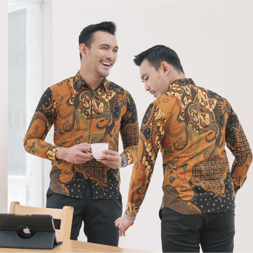 Batik Tulis Kombinasi Kemeja Batik Lengan Panjang Slimfit Lapis Furing