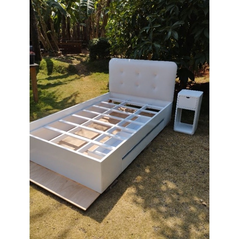 Loft Bed ranjang cat Duco/hpl