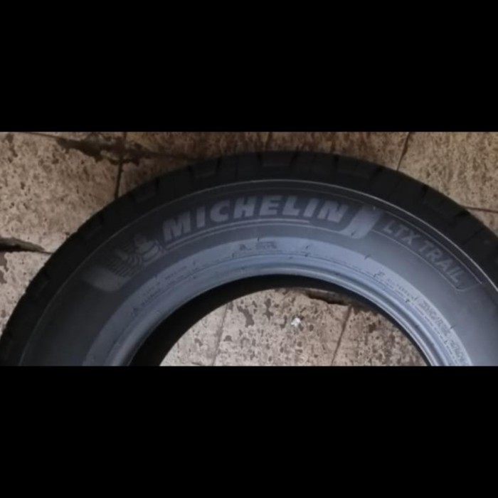 Ban Mobil Michelin 285/60R18