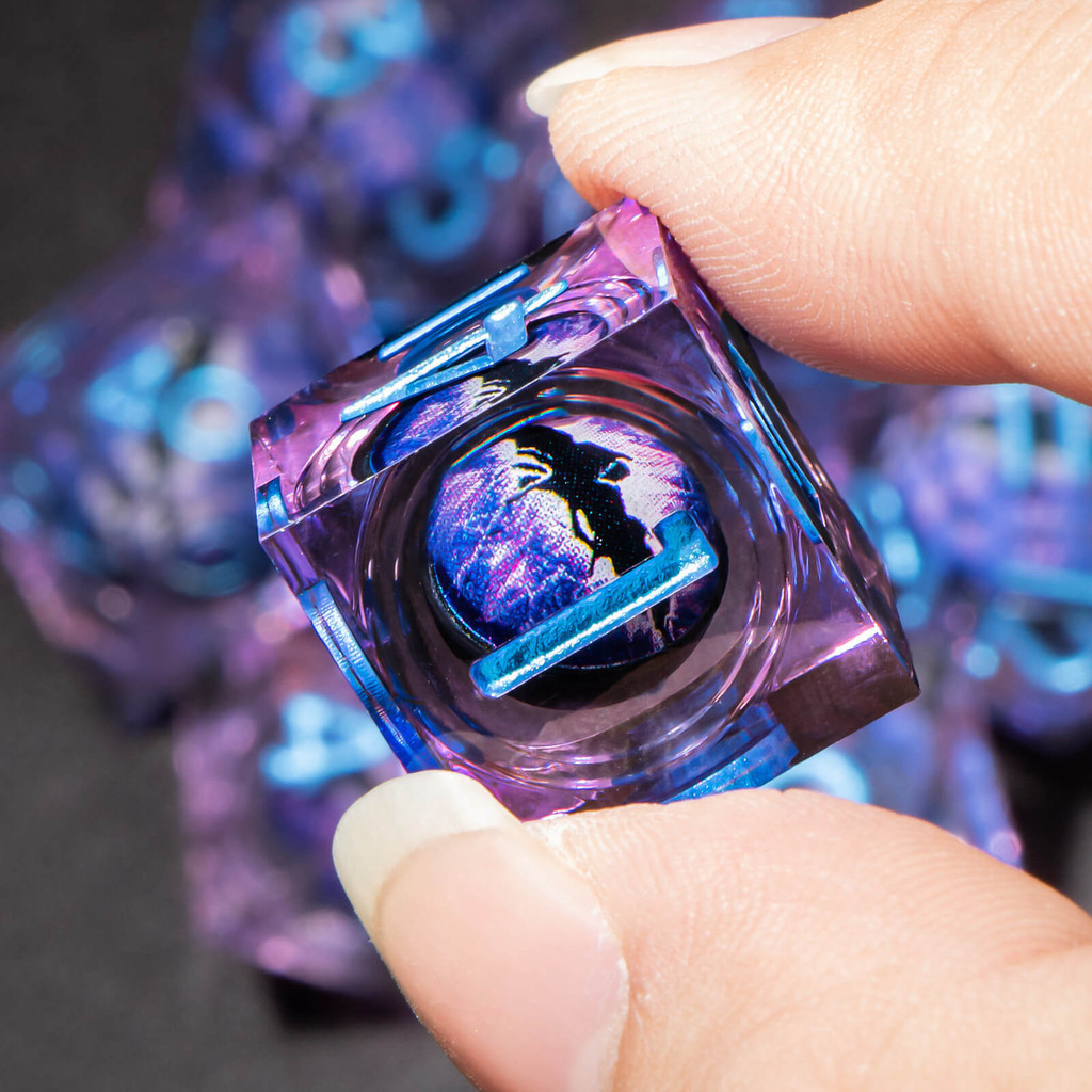 D and D Flowing Sand Sharp Edge Dragon Eye Dnd Resin RPG Polyhedral D&D Dice Set For Dungeon and Dra