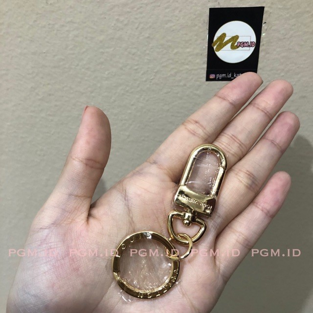 Aksesoris tas cantolan tas keychain & buckle L V logo
