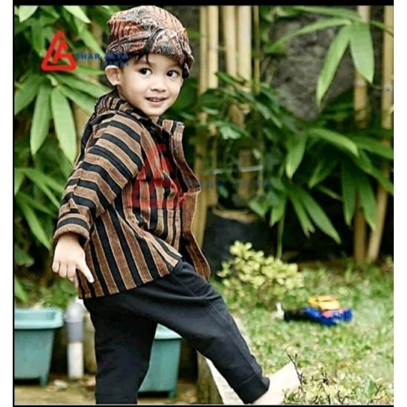 LURIK SURJAN LURIK ANAK PRIA