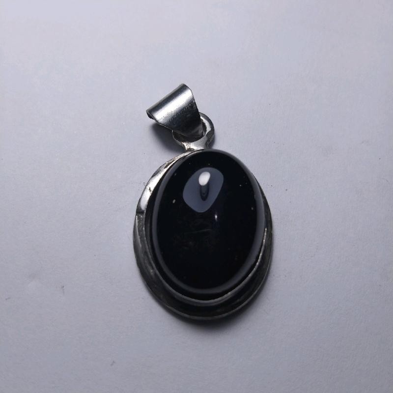 Kalung liontin batu black onic ring monel