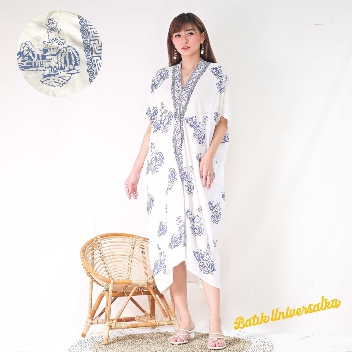 "SKY.LD" -  DISKON Kaftan Batik Dress Batik Modern. Kaftan midi - Pagoda White