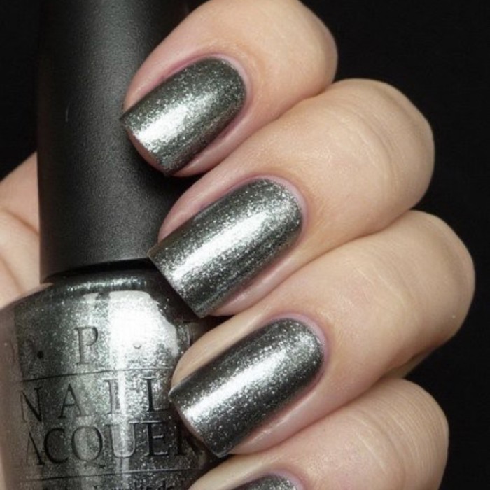 Opi mini nail polish kutek  3,75 ml - NLV18