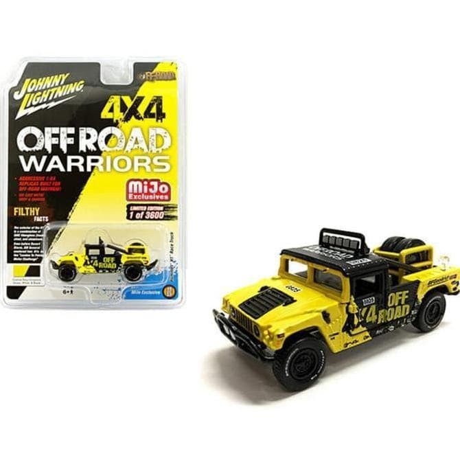 JOHNNY LIGHTNING OFF ROAD - Hummer H1 Race Truck Yellow